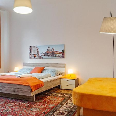 Comfy 2Br- Apartment Near Wiener Stadthalle Ngoại thất bức ảnh