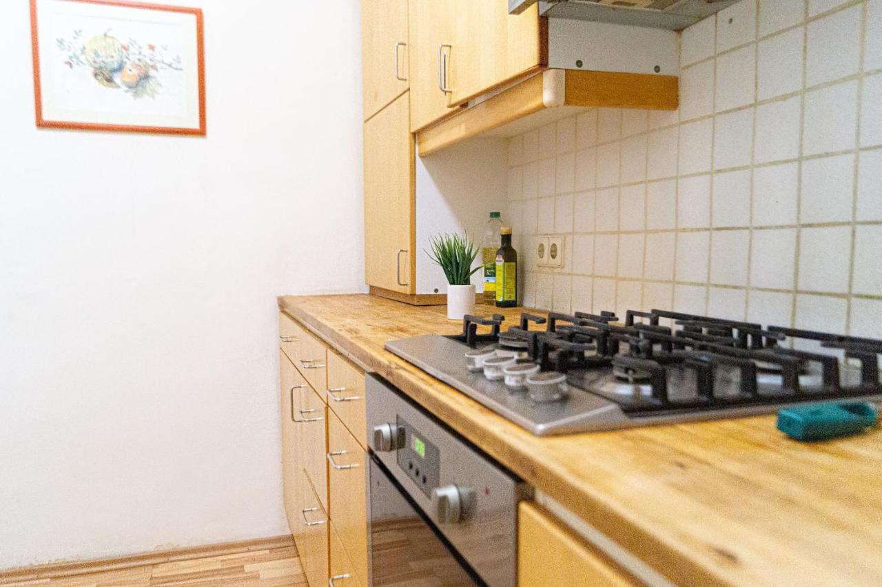 Comfy 2Br- Apartment Near Wiener Stadthalle Ngoại thất bức ảnh