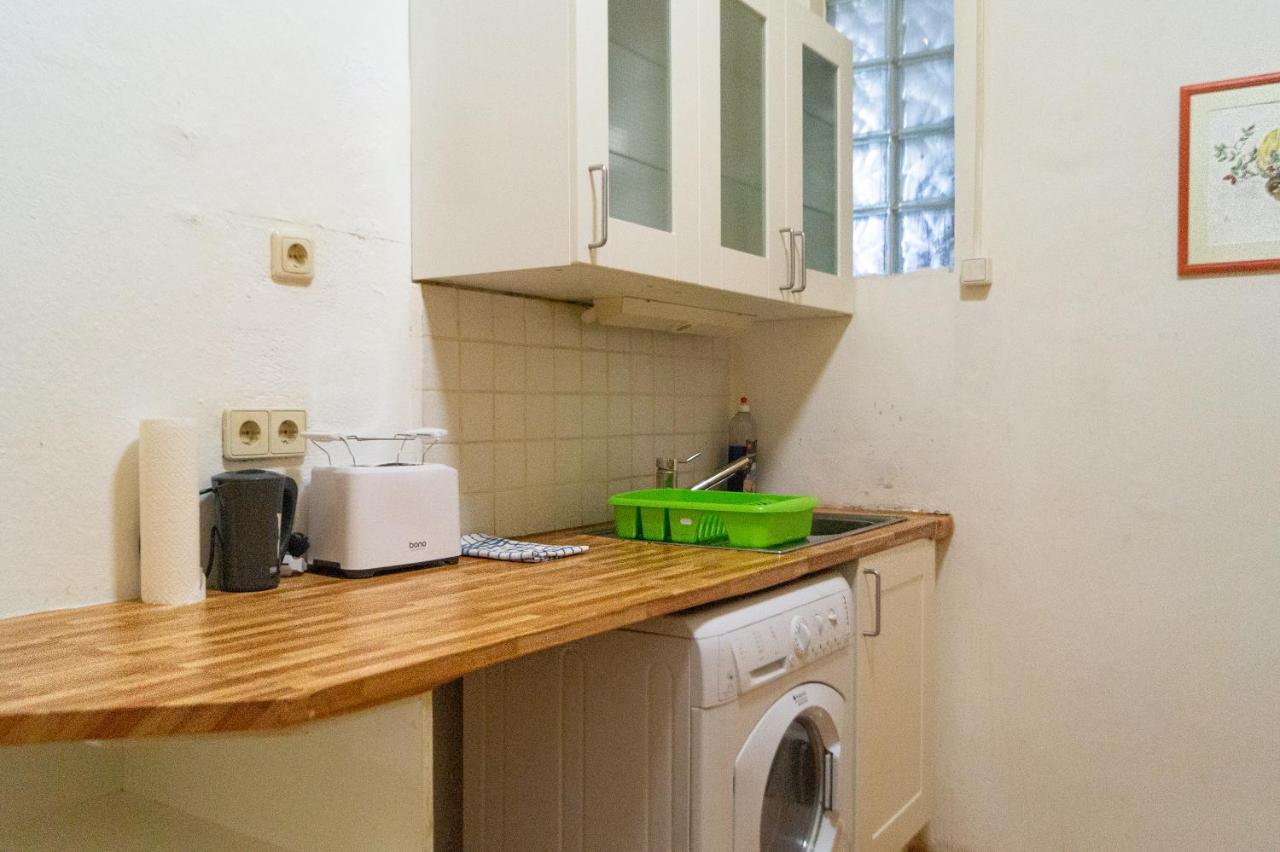 Comfy 2Br- Apartment Near Wiener Stadthalle Ngoại thất bức ảnh