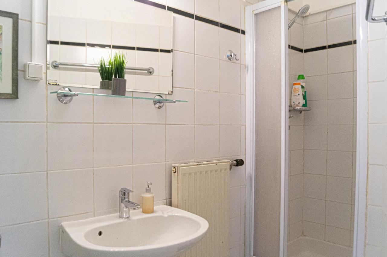 Comfy 2Br- Apartment Near Wiener Stadthalle Ngoại thất bức ảnh